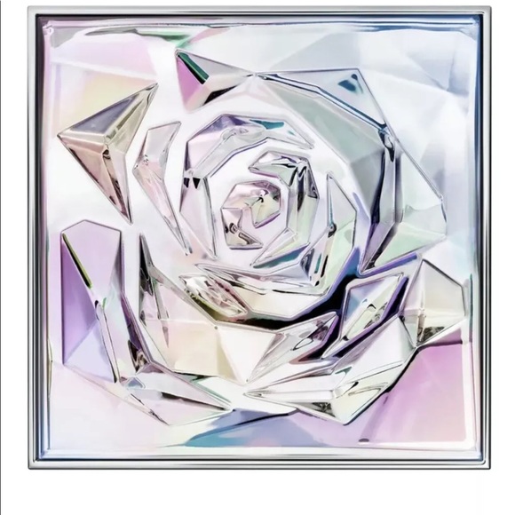 Lancôme la rose highlighter - Picture 3 of 7